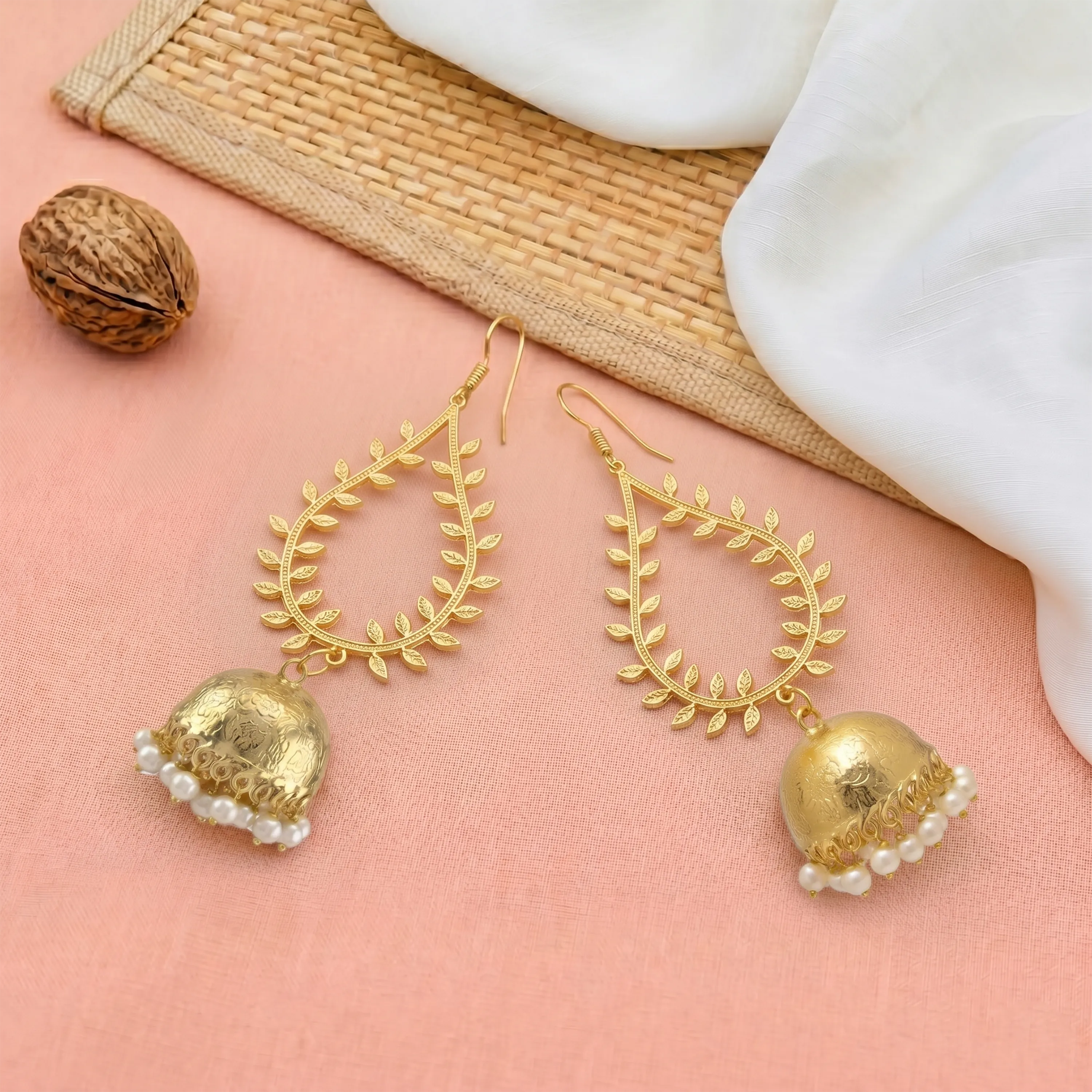 Leafora Jhumki