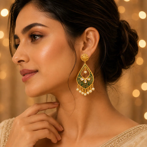 Emerald Noor Earring