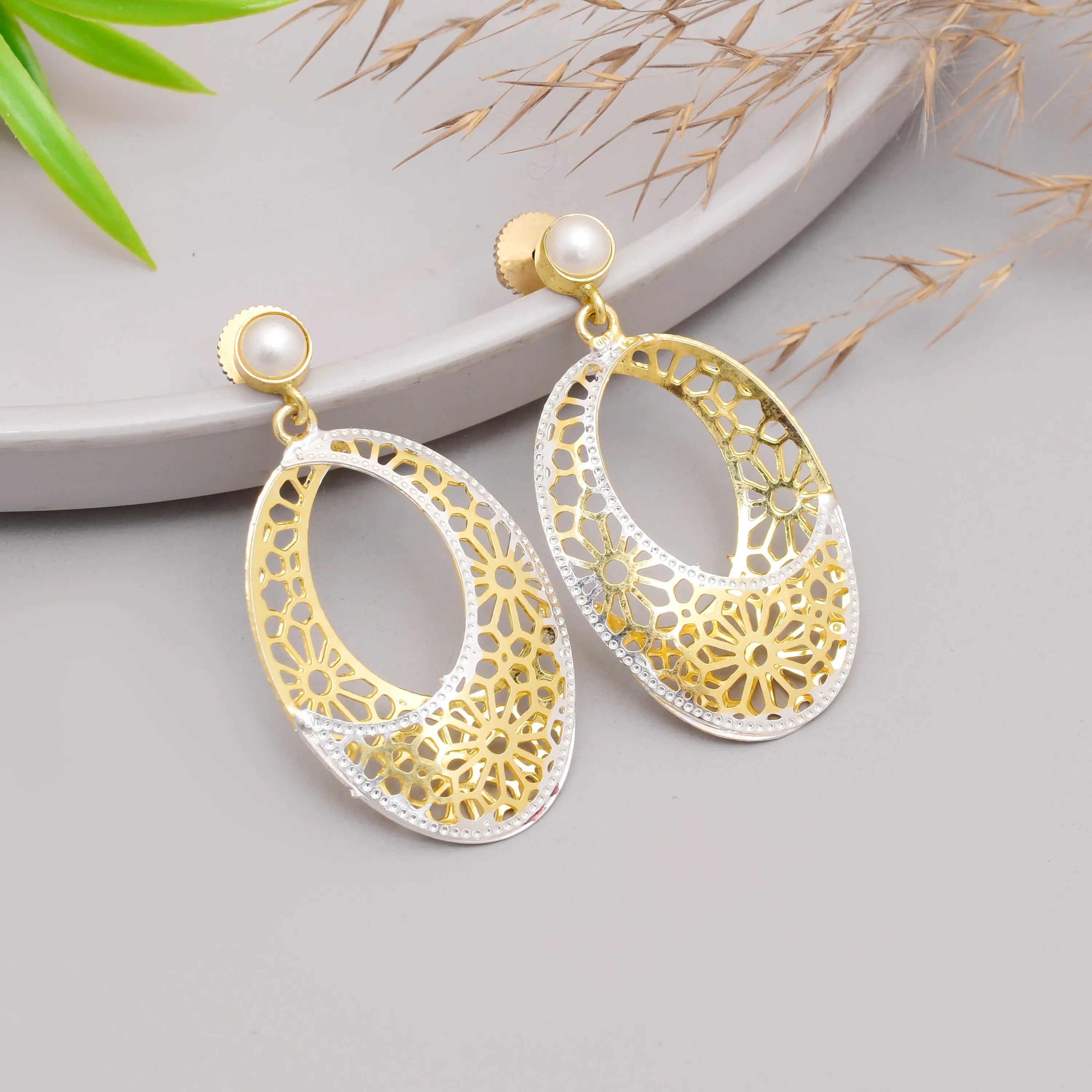 Filigree Oval Earrings